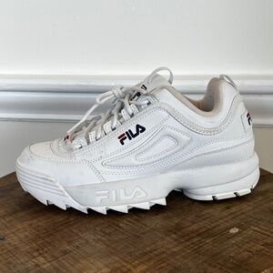 Fila Disruptor II Premium Sneaker. White. Women's. Size 8.5